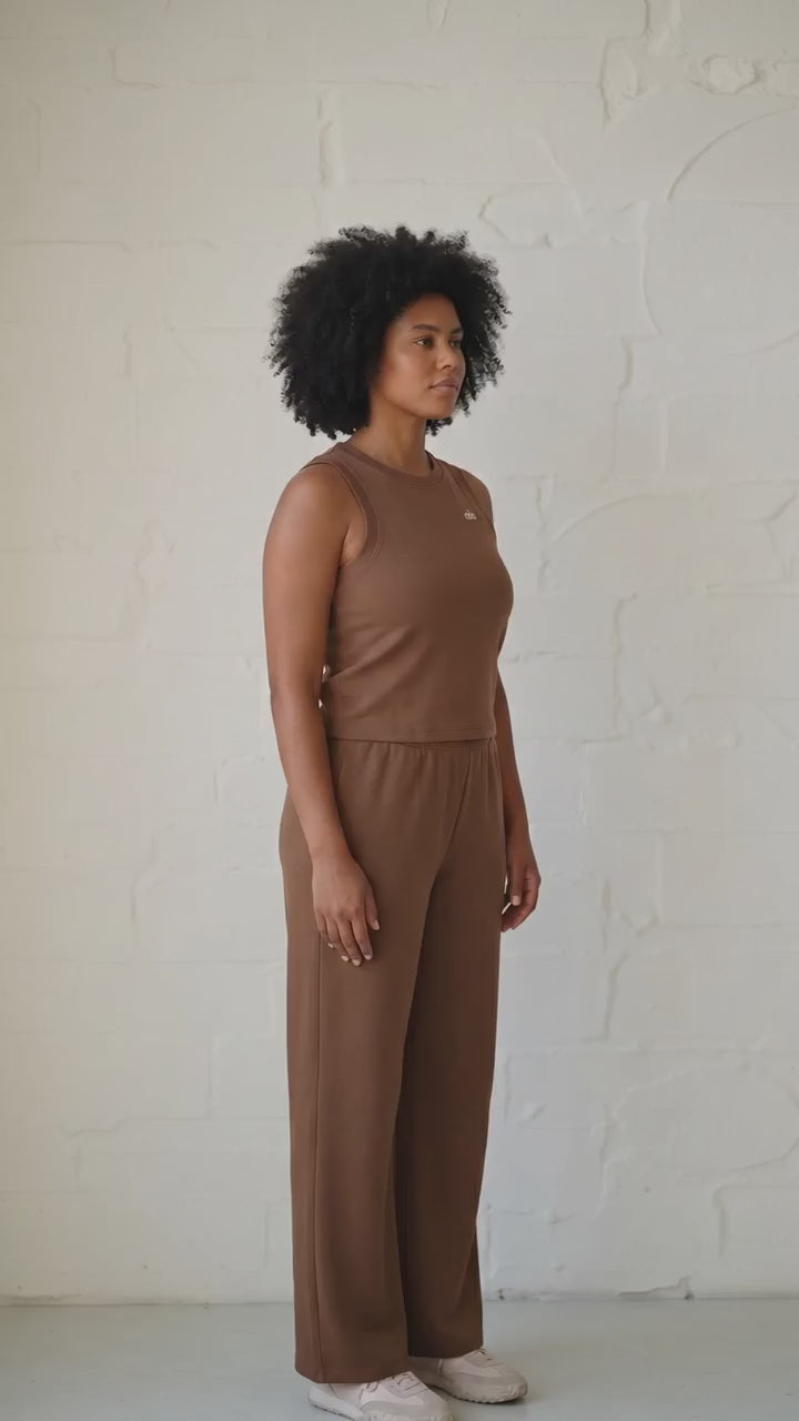 Alo Yoga Women's 2-Piece Set | Mocha Brown Crop Tank & Wide-Leg Pants | NWT