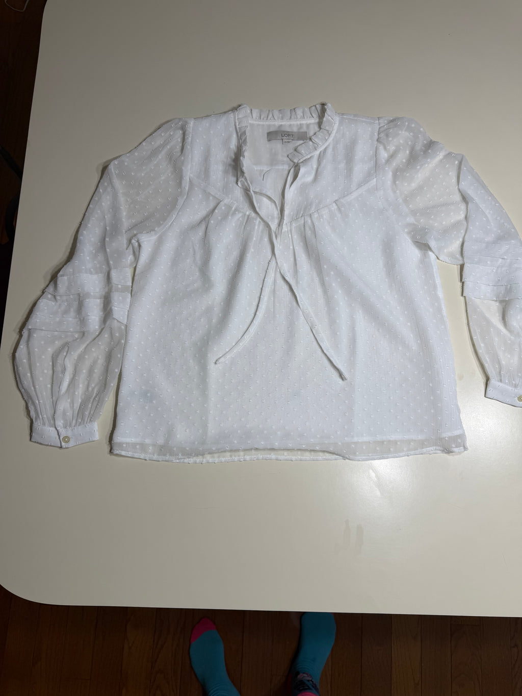 Women's LOFT Swiss Dot Long Sleeve Blouse | Tie-Front Ruffle Collar | Size XS | Like New