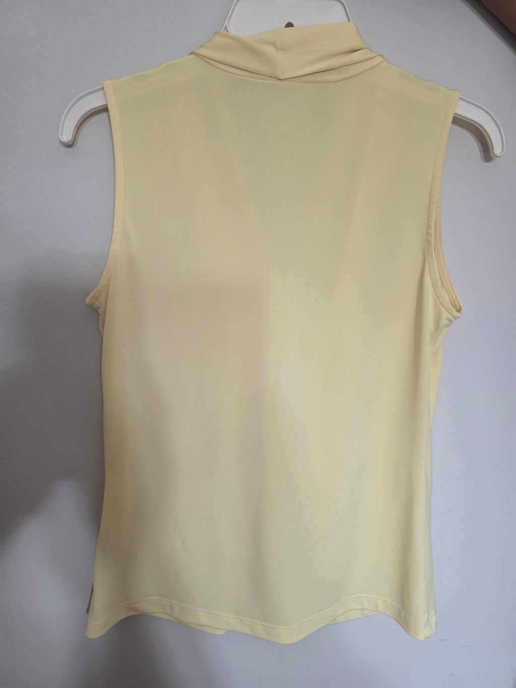 Calvin Klein Women's Yellow Sleeveless V-Neck Top | Petite Small | Like New