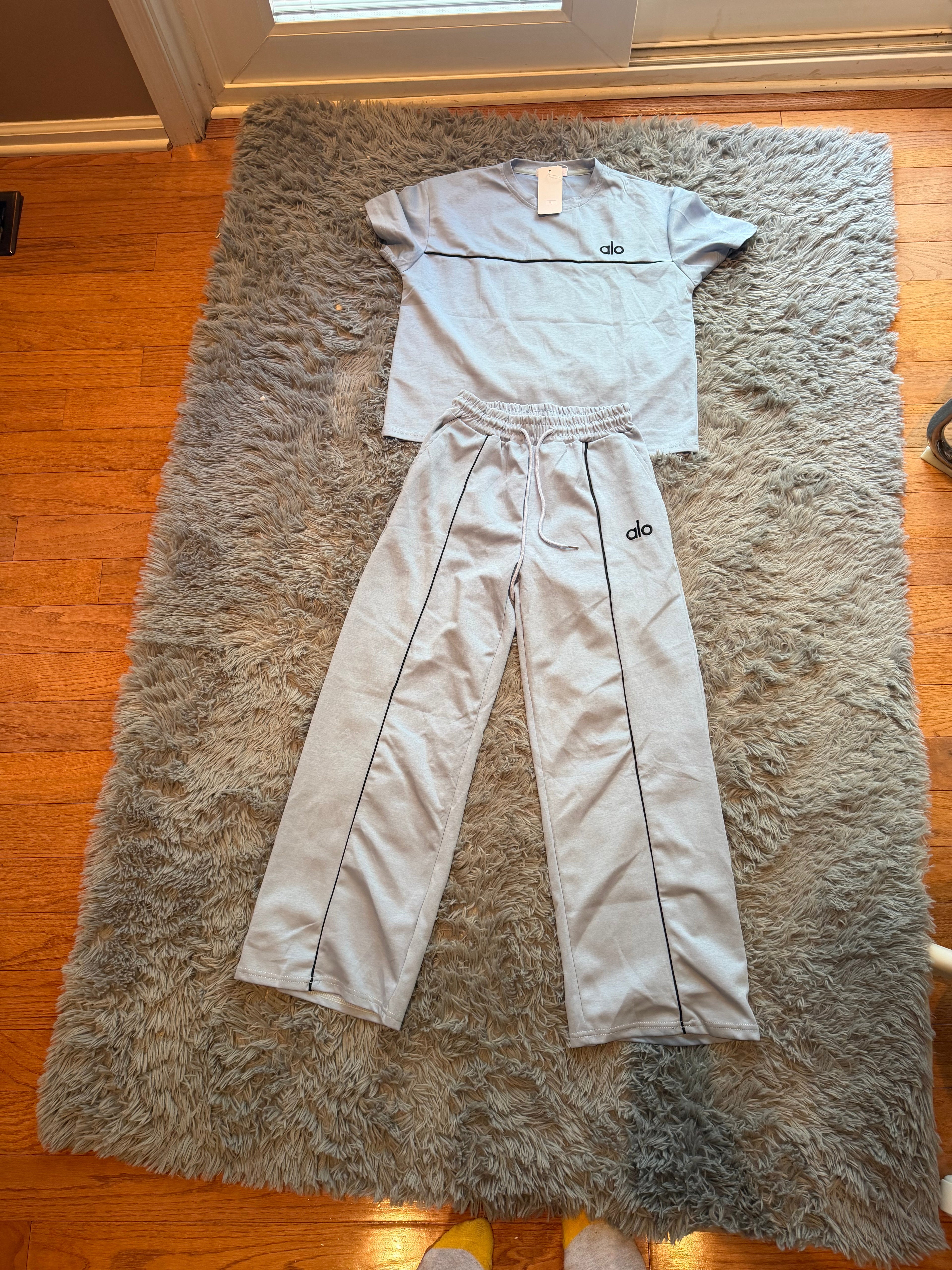 Yoga Baby Blue Two-Piece Set - Cropped Tee & Wide Leg Pants (XL)